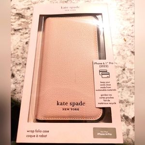 Kate Spade ♠️ iPhone 14pro phone folio